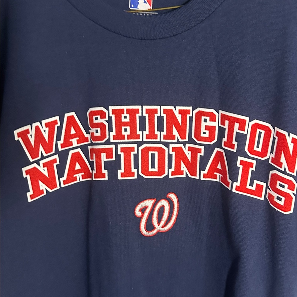 MLB New Washington Nationals Tee Navy and Red - Picture 3 of 7